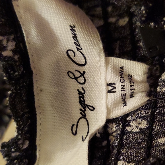 Women's Sugar & Cream jumpsuit - Picture 6 of 7